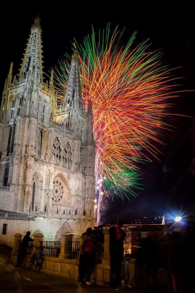 Fuegos artificiales en las Fiestas de Burgos